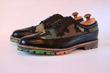 Load image into Gallery viewer, Jungle camo wingtips