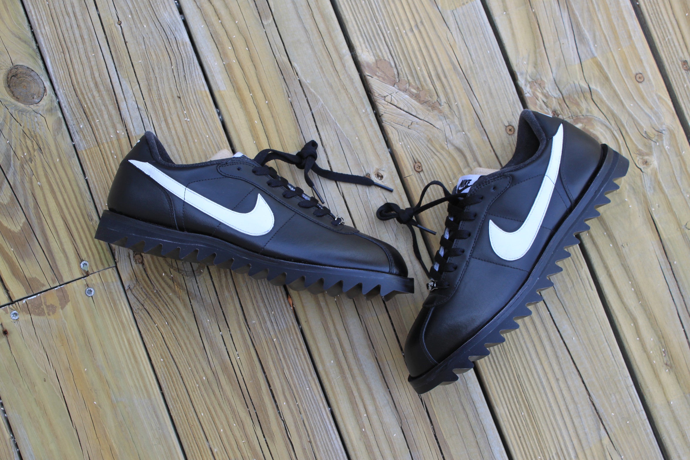 Shadow Runner – Greenwich Vintage